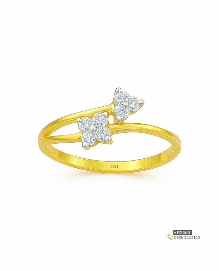 7 Diamond Gold Ring 7 Diamond Gold Ring