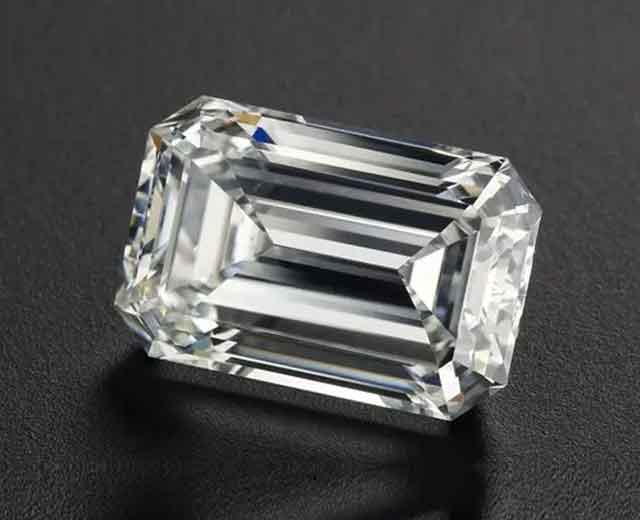 Emerald Shape Diamond​