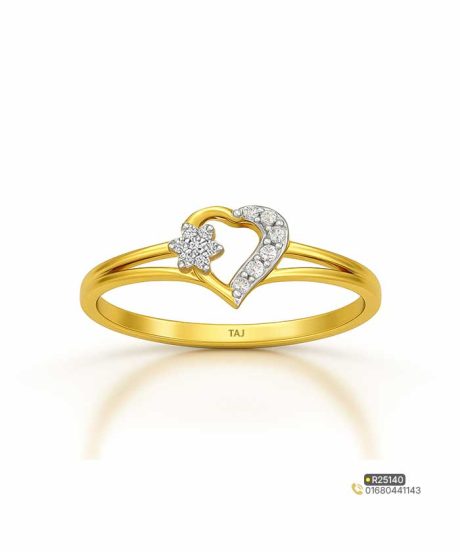 Sparkling Heart Diamond Ring